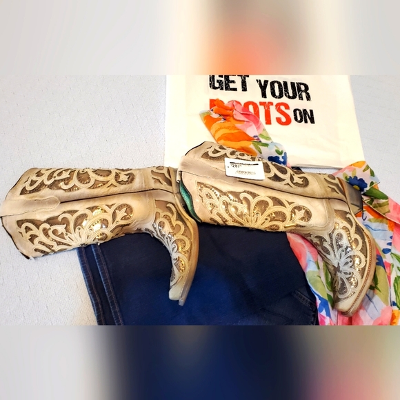 Authentic Corral Boots size 7 1/2. NWT - Picture 7 of 15